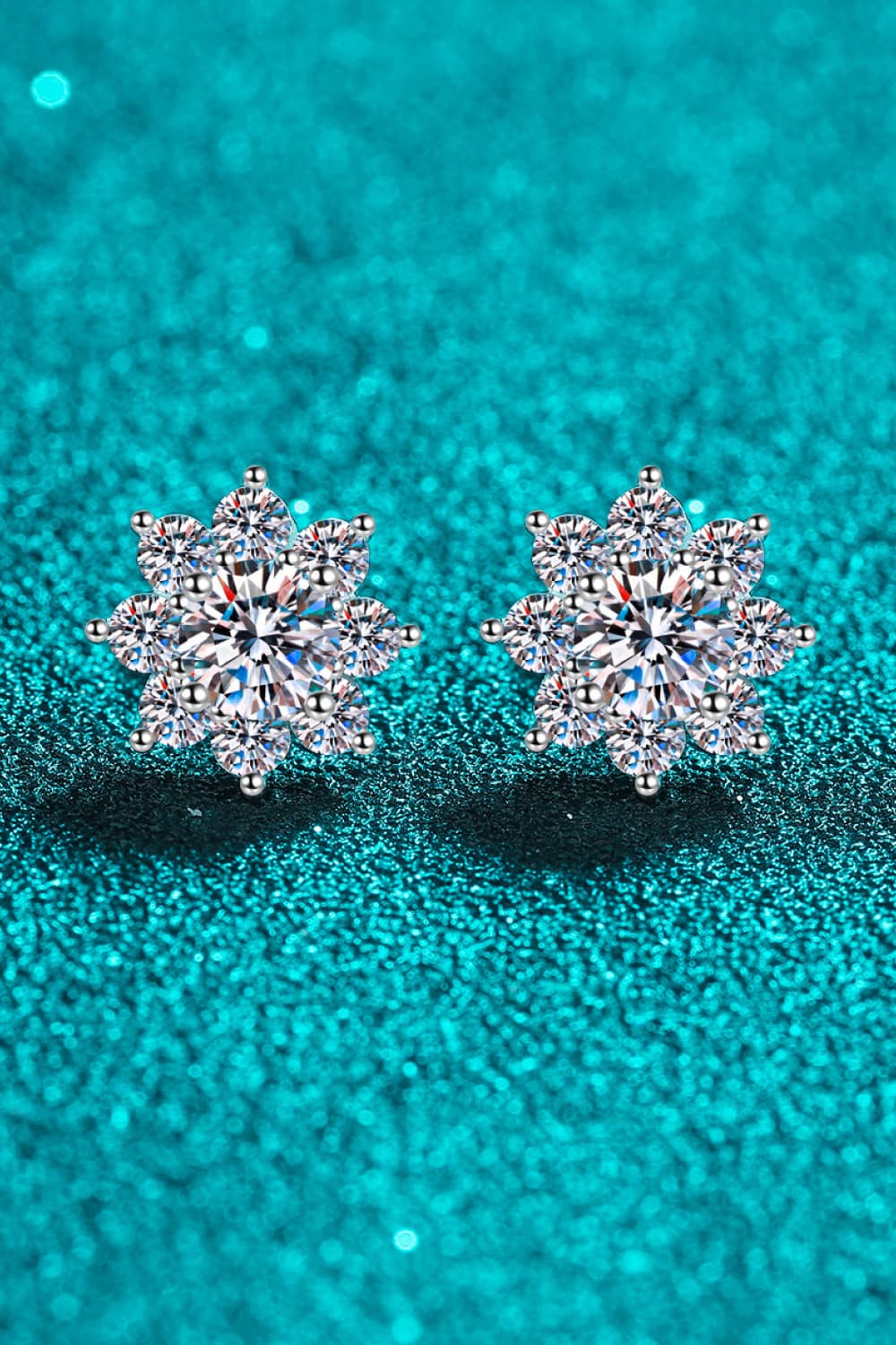 1 Carat Moissanite 925 Sterling Silver Flower Earrings - PD SECRET REALM