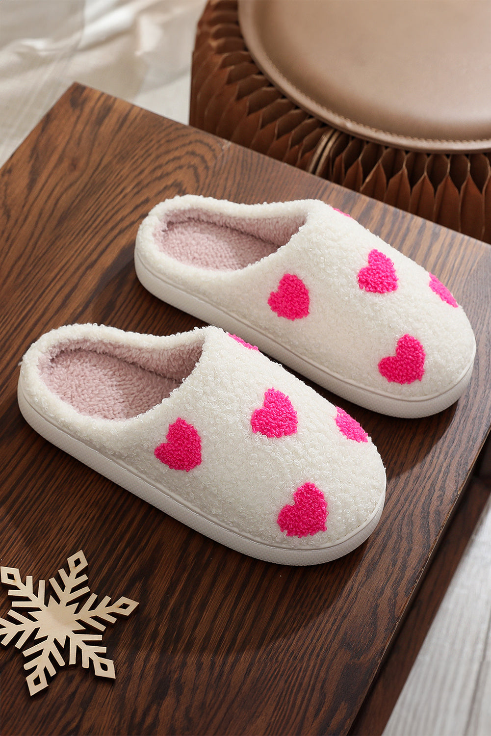 Pink Heart Pattern Fuzzy Winter Slippers