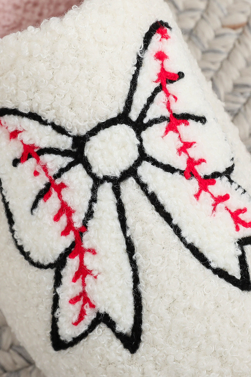 White Bow Knot Baseball Pattern Plush Warm Slippers