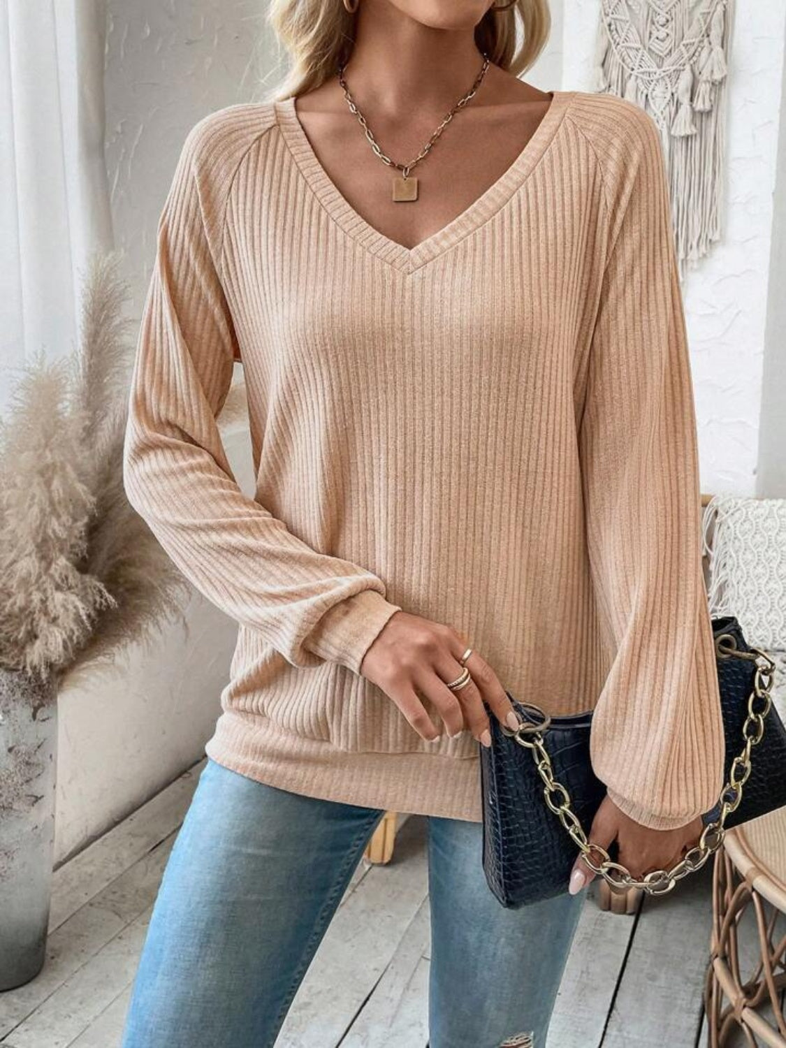 Lace Detail Cutout V-Neck Long Sleeve T-Shirt