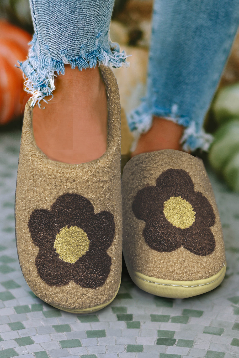 Camel Fuzzy 60s Flower Pattern Winter Slippers