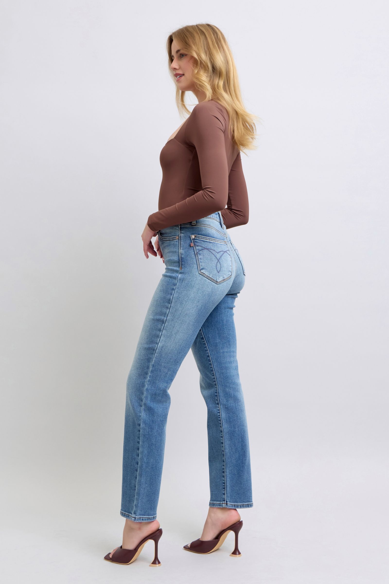 Full Size Run Vintage Wash Thermal Straight Jeans