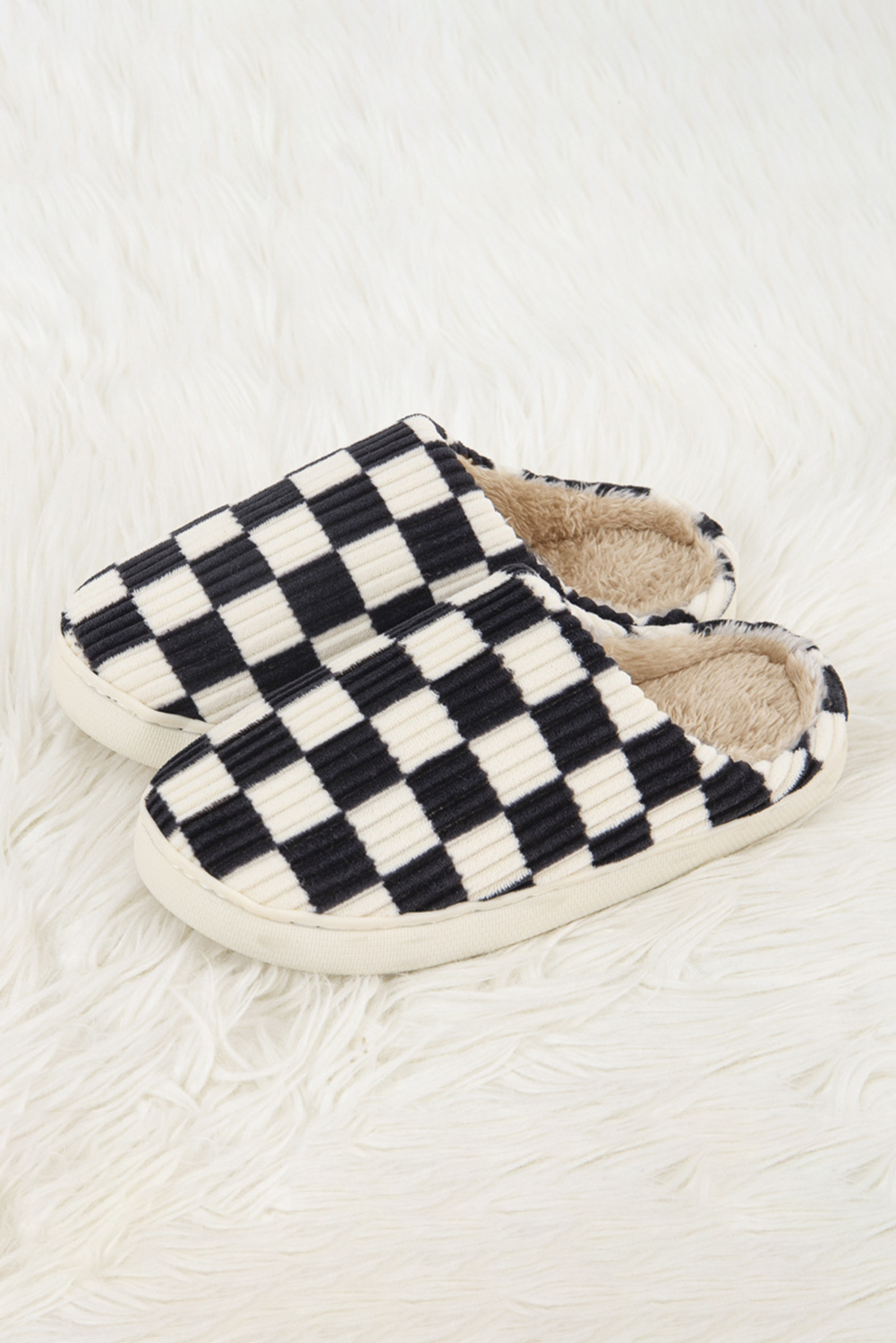 Black Checkered Fuzzy Winter Slippers