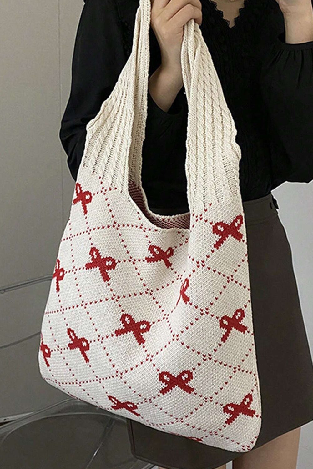 Fiery Red Bow Argyle Pattern Cable Knit Shoulder Bag