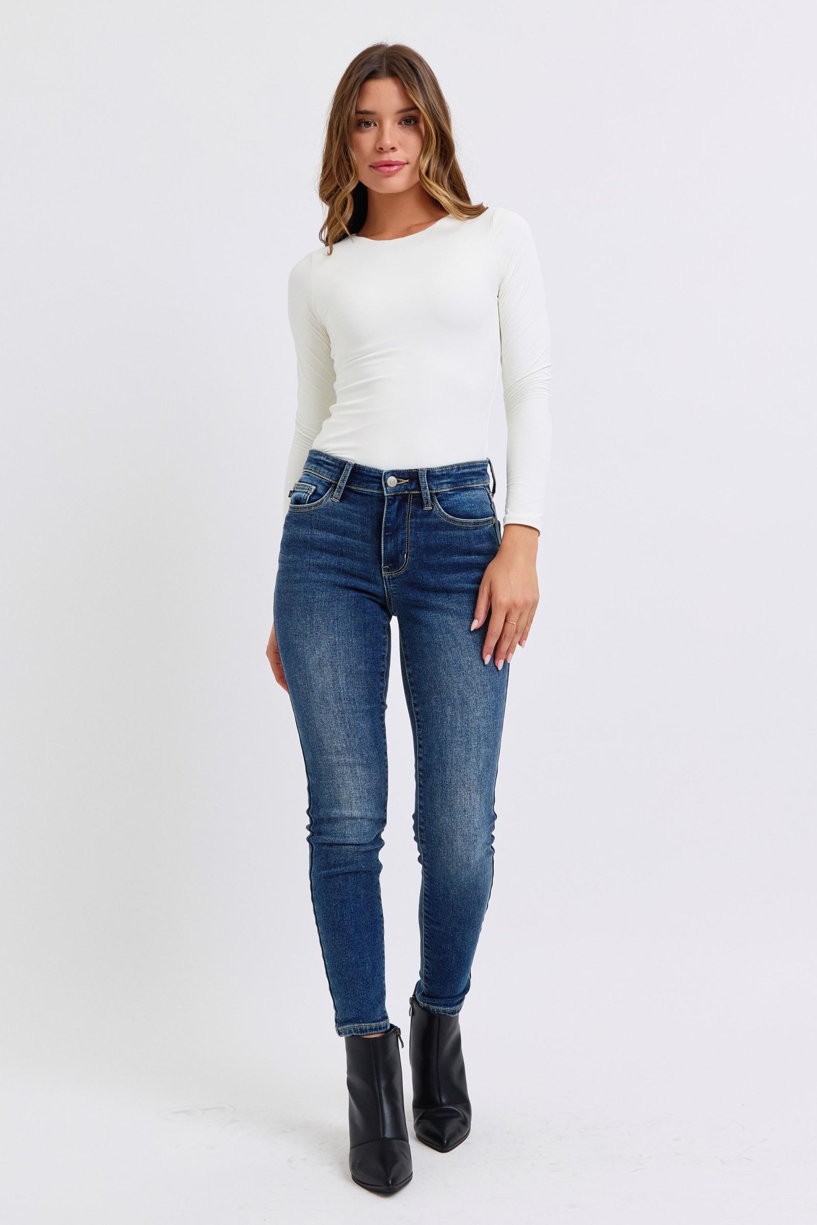 Full Size Run Mid-Rise Waist Skinny Jeans with Thermal Lining