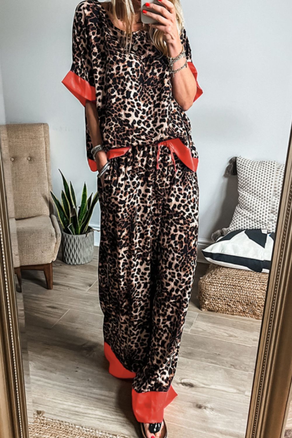 Contrast Trim Leopard Round Neck Top and Pants Lounge Set