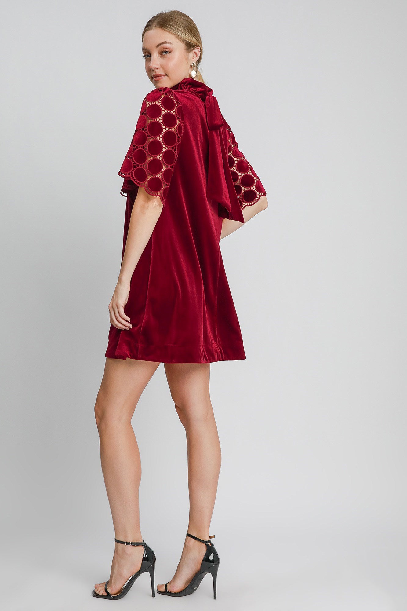 Dotted Lace Half Sleeve Mock Neck Back Tie Velvet Dress